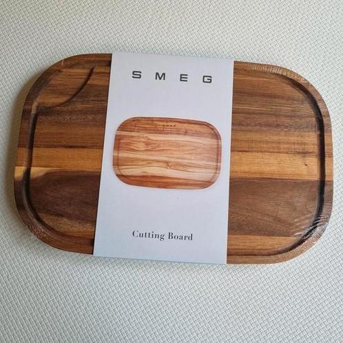 SMEG snijplank - acaciahout - 28 x 42 cm - nieuw in folie!, Huis en Inrichting, Keuken | Keukenbenodigdheden, Nieuw, Ophalen of Verzenden