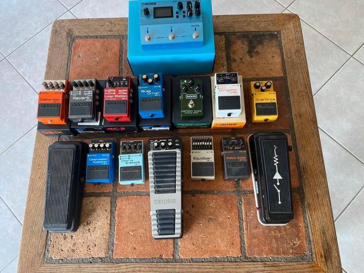 Diverse pedalen ( Fractal, BOSS, Dunlop, MXR, CAE), Muziek en Instrumenten, Effecten, Zo goed als nieuw, Chorus, Delay of Echo