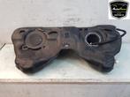 TANK BMW 8 serie (G14) (01-2018/-), Gebruikt, BMW