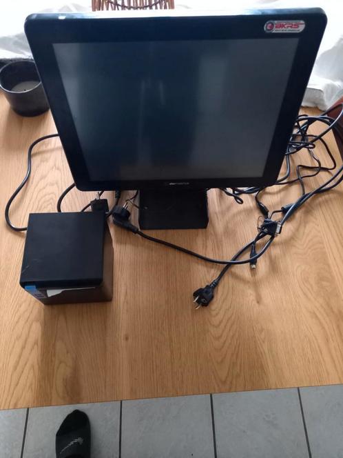 Kassasysteem met 2 bonnen printers, Computers en Software, Monitoren, Zo goed als nieuw, Ophalen