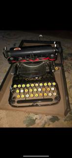 Corona oude schrijfmachine, Ophalen