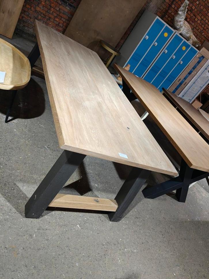 Eikenhouten eetkamertafel (outlet), Maison & Meubles, Accessoires pour la Maison | Autre, Neuf, Enlèvement
