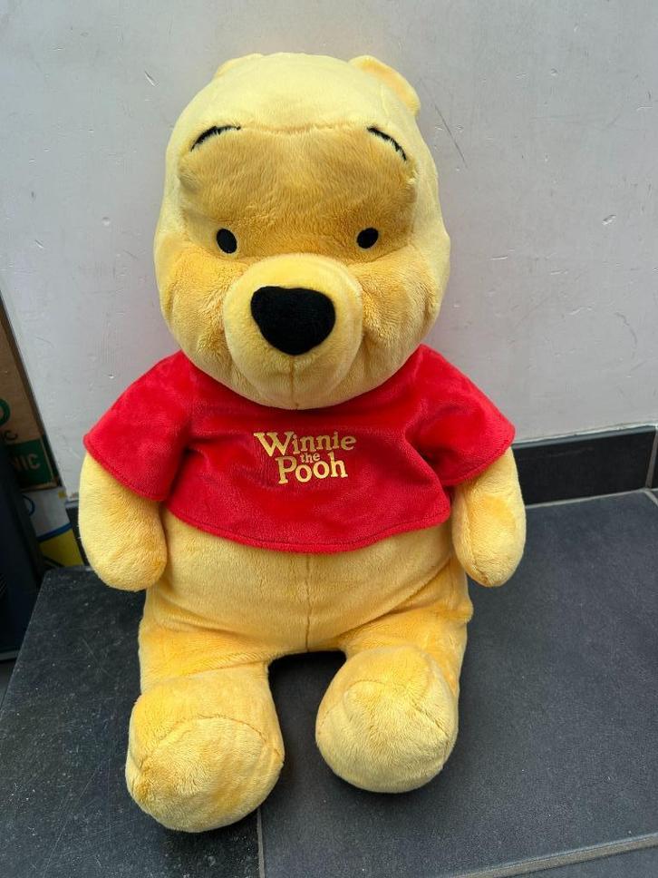 zittende zachte knuffel Winnie the Pooh - 60 cm -clean, Kinderen en Baby's, Speelgoed | Knuffels en Pluche, Zo goed als nieuw