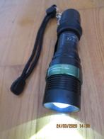 Lampe torche, Caravans en Kamperen, Zaklampen, Ophalen, Zo goed als nieuw, Batterij
