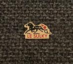 PIN - LE SULKY - COURSE HIPPIQUE - CHEVAL - PAARD - HORSE, Verzenden, Gebruikt, Sport, Speldje of Pin