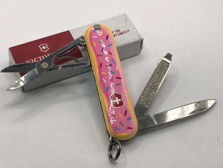 Arroseurs à beignets Victorinox Dessert Warrior Classic SD, Caravanes & Camping, Outils de camping, Neuf, Envoi