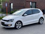 Volkswagen Polo 1.4i • Nieuwstaat • CarPlay • Gekeurd VVK, Auto's, Elektrische ramen, Te koop, Benzine, 5 deurs