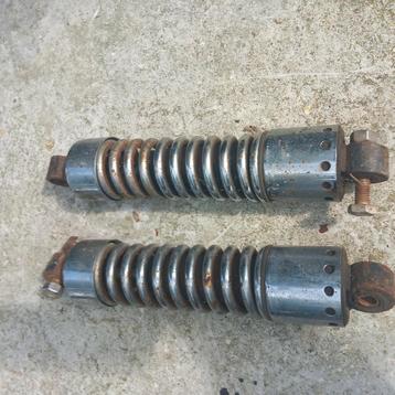 Onderdelen harley enzo(shovelhead, wla) beschikbaar voor biedingen