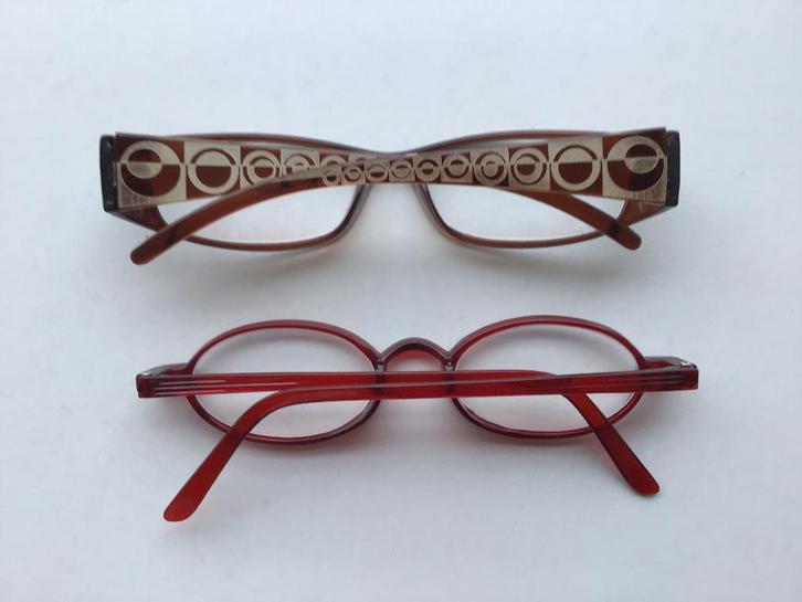 4 brillen en/of brilmonturen aan 7 euro per bril, Handtassen en Accessoires, Zonnebrillen en Brillen | Dames, Zo goed als nieuw