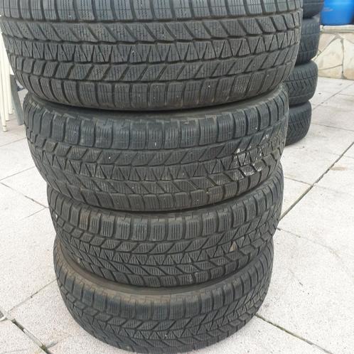 Lot de 4 pneus hiver Bridgestone 195/60/16 89H  60euros, Auto diversen, Autosport-onderdelen, Ophalen
