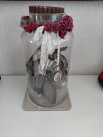 Decoratieve glazen pot gevuld met bakvormen, Enlèvement ou Envoi