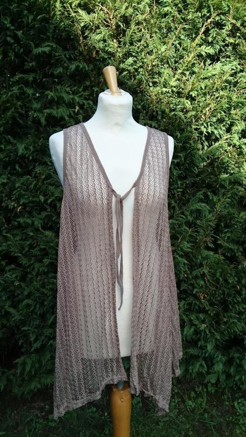 bruin vest lange gilet zonder mouw kleine gaatjes Nieuw TU, Kleding | Dames, Truien en Vesten, Nieuw, Maat 38/40 (M), Bruin, Ophalen of Verzenden