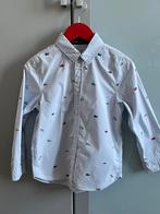 Hemdje jongens blauw met autootjes merk H&M LOGG 6/7j, Ophalen, H&M LOGG, Overhemd of Blouse, Zo goed als nieuw