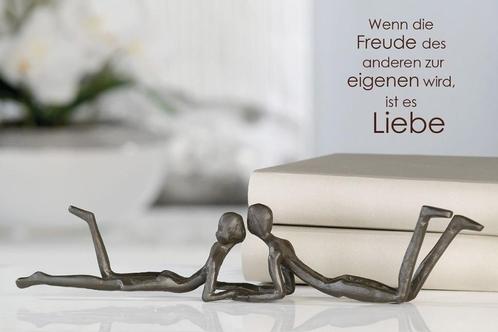 IJzeren sculptuur van een liefhebbend koppel, Antiek en Kunst, Kunst | Designobjecten, Ophalen of Verzenden