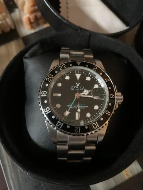 Watch diver  GMT Automatique, Telecommunicatie, Vaste telefoons | Niet Draadloos, Zo goed als nieuw, Ophalen