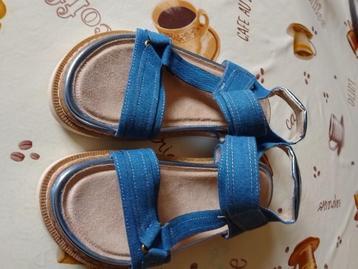 Dames sandalen Bristol  beschikbaar voor biedingen