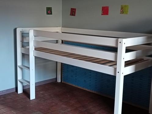 Lit enfant mi-hauteur, Huis en Inrichting, Slaapkamer | Stapelbedden en Hoogslapers, Gebruikt, Halfhoogslaper, Eenpersoons, Ophalen