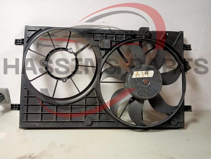 Koelventilatorhuis Volkswagen Polo 6R WRC 6R0121207F, Auto-onderdelen, Motor en Toebehoren, Volkswagen, Gebruikt, Ophalen of Verzenden