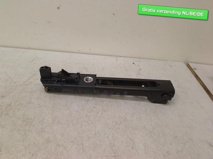 GORDEL HOOGTE VERSTELLER R Audi A4 Avant (B8) (1T0857819B), Auto-onderdelen, Interieur en Bekleding, Audi, Gebruikt