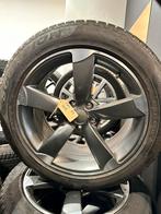 AUDI  A8/Q3/RS/Q3/Allroad, 235 mm, Banden en Velgen, Gebruikt, Personenwagen