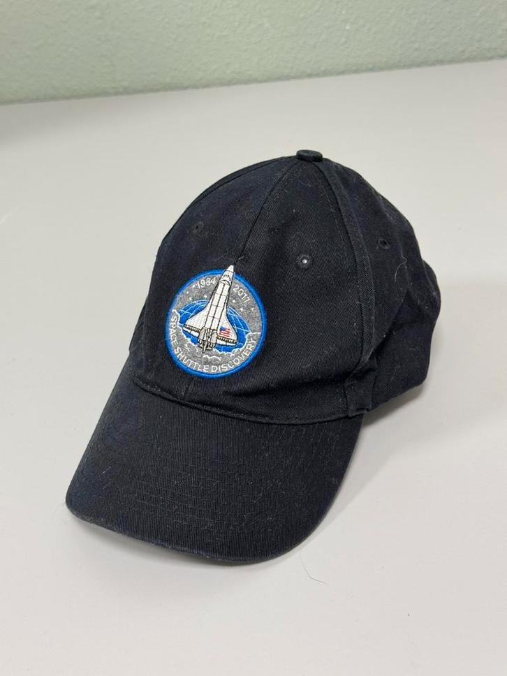 SMITHSONIAN NATIONAL AIR SPACE MUSEUM - Shuttle Pet Nasa, Kleding | Heren, Hoeden en Petten, Zo goed als nieuw, Pet, Ophalen of Verzenden