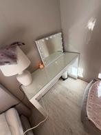 MAKE UP TAFEL, Huis en Inrichting, Tafels | Kaptafels, Ophalen