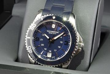 Victorinox Swiss Army Maverick Blauw beschikbaar voor biedingen