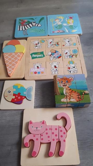 7 Houten puzzels  beschikbaar voor biedingen