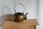 antiek waterketeltje, Enlèvement, Cuivre