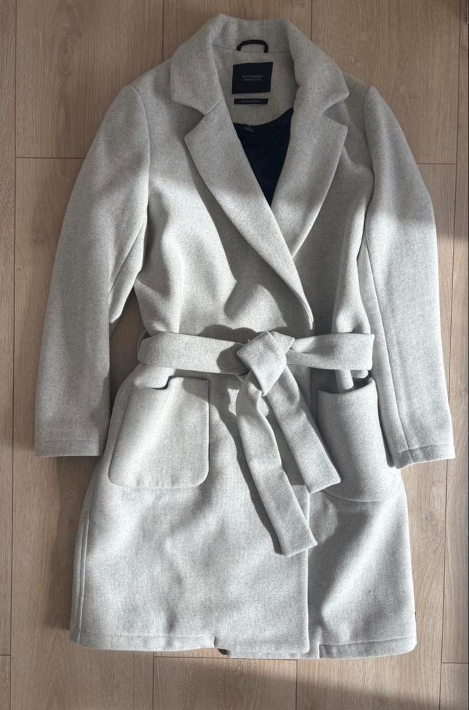 Scotch & Soda Maison Trenchcoat, Kleding | Dames, Jassen | Winter, Zo goed als nieuw, Maat 36 (S), Grijs, Ophalen