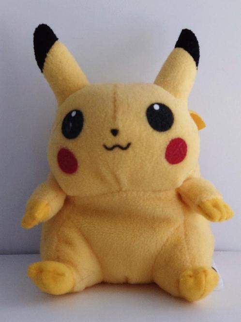 Pikachu, pluche knuffel Pokémon, Origineel van 1e Generatie, Hobby & Loisirs créatifs, Jeux de cartes à collectionner | Pokémon