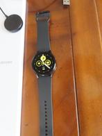 Montre connectée Samsung galaxy watch 4 + coque, Zwart, Ophalen of Verzenden, Zo goed als nieuw, Samsung galaxy watch