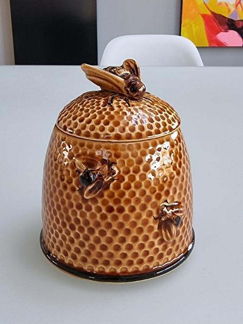 Pot de miel  ruche en porcelaine vintage, Maison & Meubles, Cuisine | Éléments de cuisine, Comme neuf, Brun, Enlèvement ou Envoi