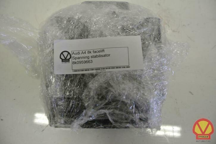 stabilisateur d'enjambement audi a4 8k 8k0959663, Autos : Pièces & Accessoires, Électronique & Câbles, Audi, Utilisé