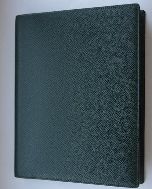 Vuitton desk agenda omslag in donkergroen leder, Diversen, Agenda's, Gebruikt, Ophalen of Verzenden