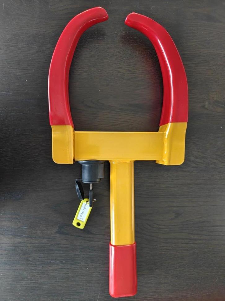 Stevige Carpoint anti diefstal wielklem, Auto diversen, Anti-diefstal, Nieuw, Ophalen of Verzenden