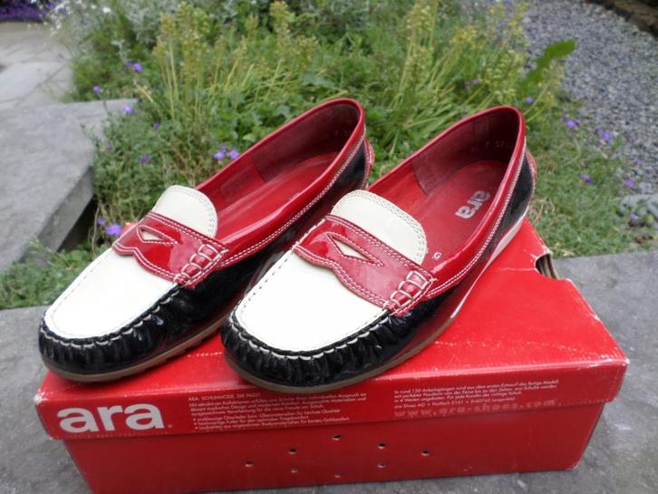 Ara mocassinschoenen 35,5 rood wit marineblauw doos, Kleding | Dames, Schoenen, Zo goed als nieuw, Sandalen of Muiltjes, Blauw