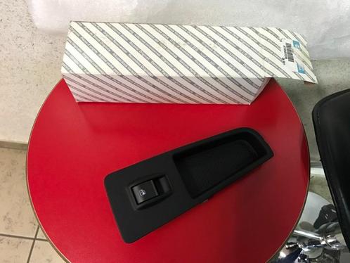 Schakelaar raambediening rechts Fiat Punto, Auto-onderdelen, Interieur en Bekleding, Fiat, Nieuw, Ophalen of Verzenden