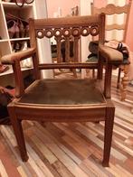 oude stoel die moet worden gerestaureerd., Antiek en Kunst, Antiek | Meubels | Stoelen en Sofa's, Ophalen of Verzenden