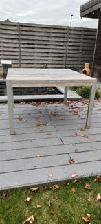 Mooie stevige tuintafel van Castle line, Ophalen, Zo goed als nieuw, Vierkant, Hout