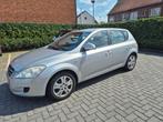 Kia ceed 1.4 benzine 2007 137000km, Auto's, Kia, 4 cilinders, 1396 cc, Bedrijf, Handgeschakeld