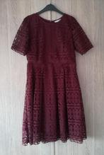 Aubergine jurk met plooi detail aan rok, H&M, maat M, Maat 38/40 (M), H&M, Paars, Nieuw