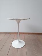 Table d'appoint Knoll Saarinen en forme de tulipe, Maison & Meubles, Enlèvement ou Envoi, Neuf