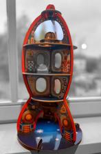 Speelgoed Raket Djeco kleurrijk verstevigd karton, Ophalen of Verzenden, Zo goed als nieuw