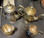 Verzilverde set suikerpot, melkkan, 2x koffiepot goede staat, Ophalen of Verzenden