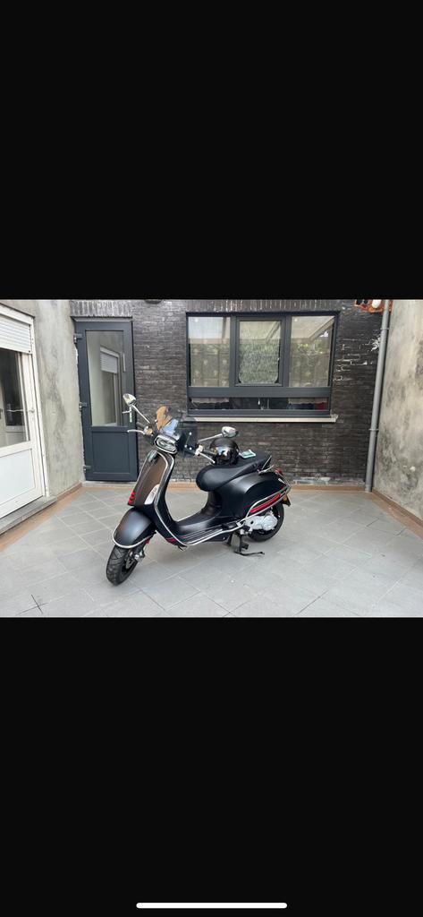 Vespa sprint 2022 A klasse, Fietsen en Brommers, Scooters | Vespa, Zo goed als nieuw, Overige modellen, Klasse A (25 km/u), Benzine