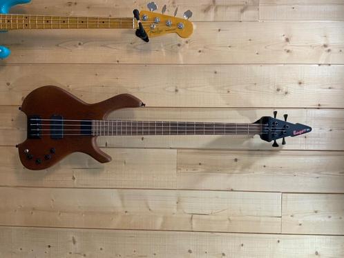 Basse bogart sport 2020, Muziek en Instrumenten, Snaarinstrumenten | Gitaren | Bas, Nieuw, Elektrisch, 5-snarig, Ophalen of Verzenden