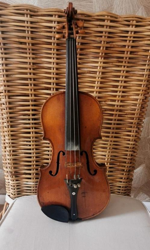 Oude handgemaakte 3/4 viool, Muziek en Instrumenten, Strijkinstrumenten | Violen en Altviolen, Gebruikt, Viool, 3/4-viool, Met koffer