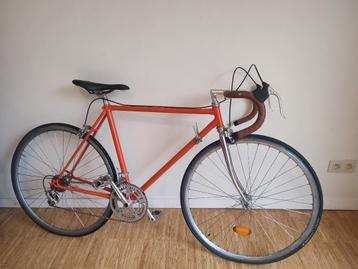 Vélo Peugeot Vintage entièrement démonté, peint, graissé et 