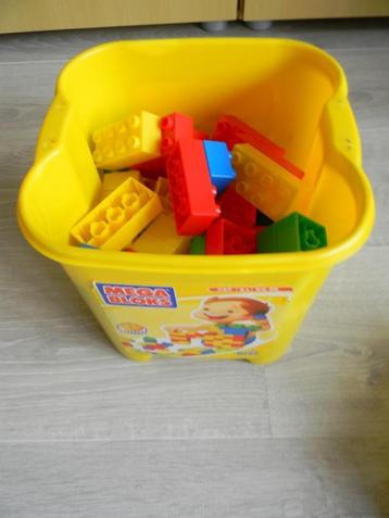 mega bloks doos beschikbaar voor biedingen